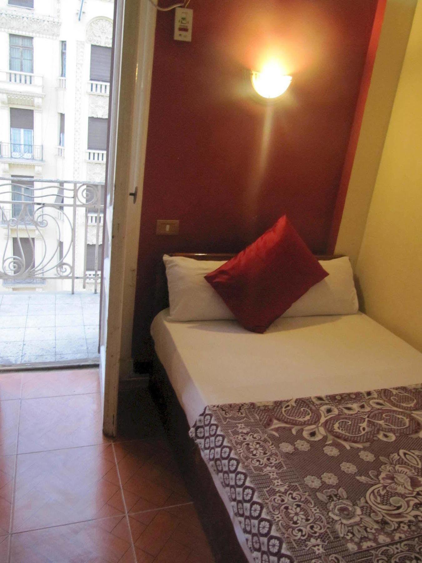 City Plaza Hostel Il Il Cairo Esterno foto